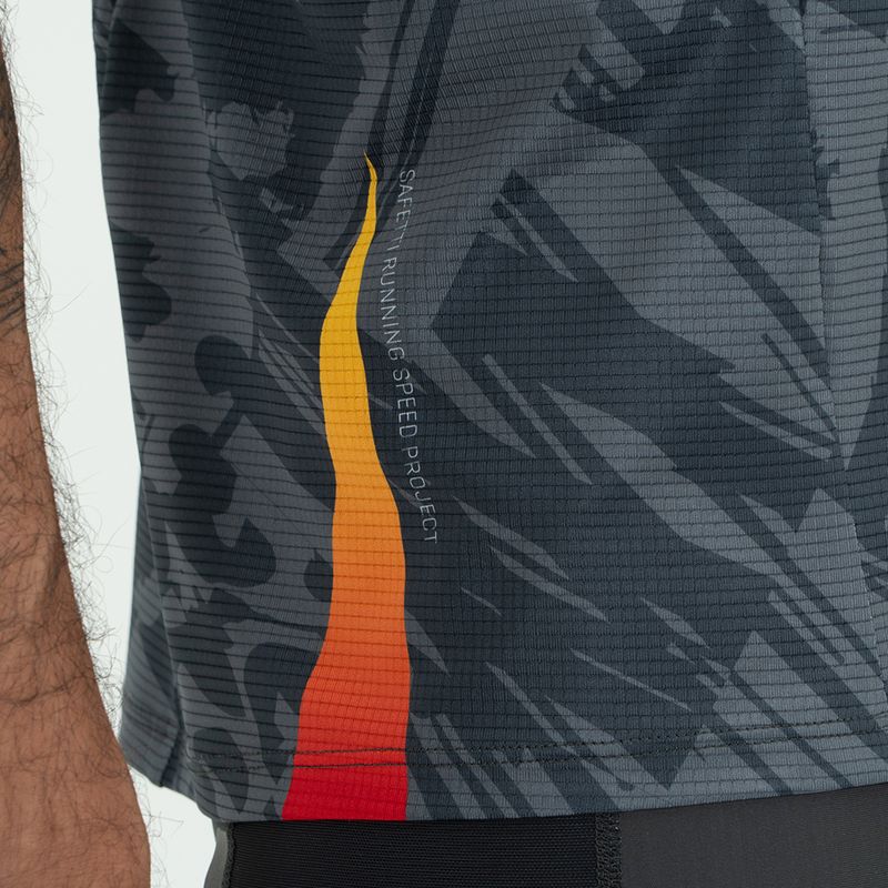 CAMISETARUNNING-HOMBRE_04827E_GRIS